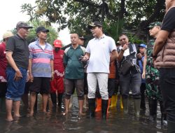 Sidak Banjir, Bupati Subandi Siapkan Pompa dan Bangun Kisdam