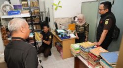 Kejati Jatim Geledah Kantor KBS Dugaan Korupsi Pengelolaan Keuangan