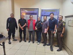 Tim Kejari Surabaya Tangkap Buronan Amankan Notaris Lutfi Afandi