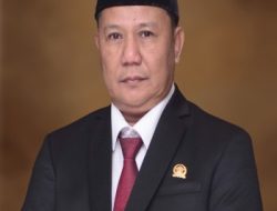 Anang Siswandoko. Anggota Komisi C DPRD Sidoarjo Tutup Sosialisasi, Pentingnya Bahasa Daerah bagi Siswa