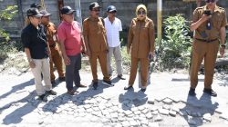 Hj. Mimik Idayana Wabup Sidoarjo Inspeksi Jalan Dan Pembangunan Koperasi Merah Putih Di Desa Bohar