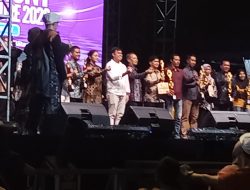 Warga Banjiri Puncak Acara Hari Jadi Kota Blitar ke 120