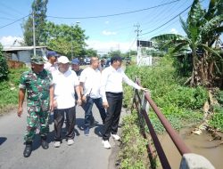 Bupati Sidoarjo Sidak Jembatan Rusak Di Desa Tarik