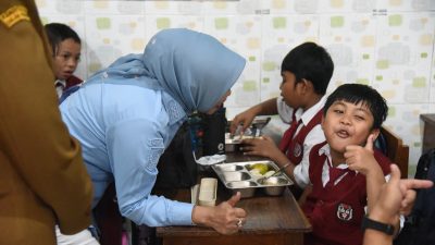 Wabup Menemukan MBG di Tingkat SD Sesuai Standart Gizi BGN