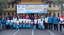 Sebanyak105 Anak, Khitan Masal di Desa Sedenganmijen Dihadiri Wabup Mimik Idayana