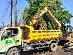 Musim Kemarau, PUBMSDA Sidoarjo Terus Genjot Normalisasi Sungai dan Pembersihan Afvoer