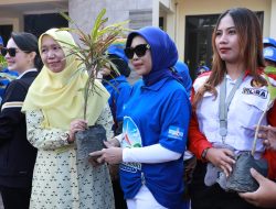 Wabup Sidoarjo Mengajak Masyarakat Perkuat Budaya Menanam Pohon Untuk Penghijauan