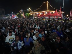 Nobar Final Piala Dunia 2026 Bersama Bupati Subandi dan ForkopimdaBerlangsung Meriah, Ribuan Warga Sidoarjo Rayakan Kebersamaan