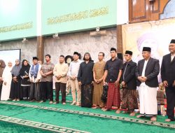Satu Dekade Ustadza Hannan Hattaki Dakwah dan Kepedulian Sosial Terus Berjalan