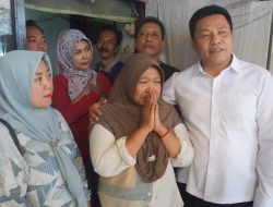 Bupati Subandi Bantu Perbaikan Rumah dan Serahkan Kursi Roda di Buduran