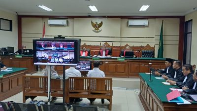 Diduga lakukan pungli 3 pejabat ESDM Jatim disidangkan di tipikor Surabaya